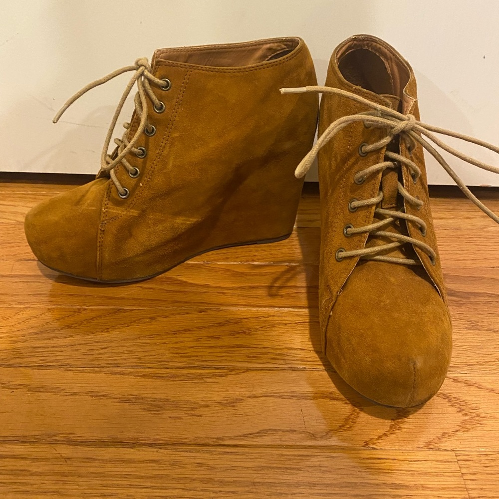 Worn once Jeffery Campbell 99Tie wedge platform booties. camel/brown suede - 9